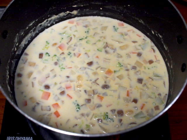ほくほくお豆とたっぷり野菜のスープ