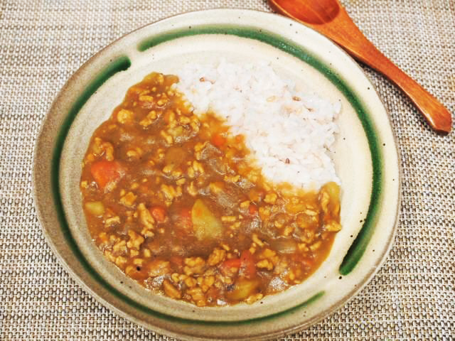 ご高齢者におすすめ「甘口カレーライス」【介護食のレシピ#2】