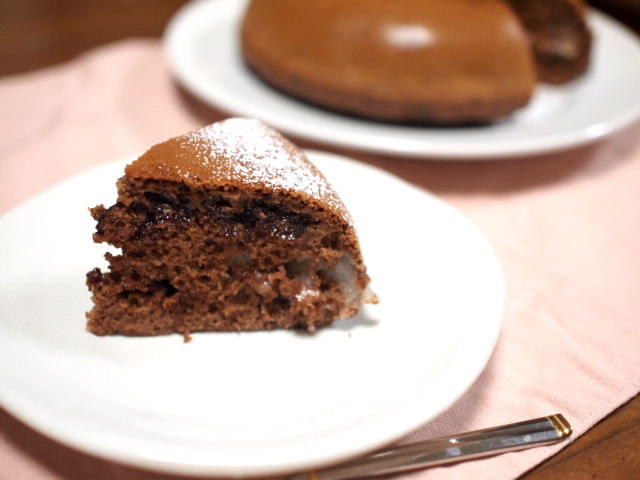 炊飯器でふんわり！チョコレートケーキ